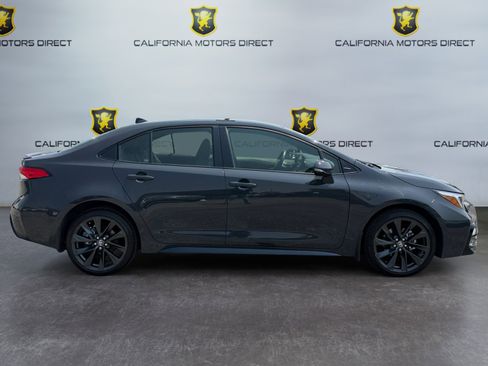 Used 2024 Toyota Corolla SE FWD image 6
