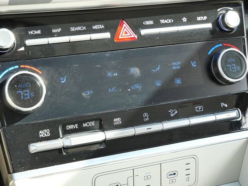 Used 2025 Hyundai Santa Fe SEL AWD/4WD image 38