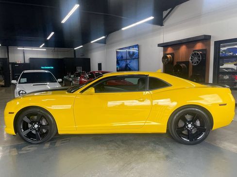 Used 2012 Chevrolet Camaro SS w/ RS Package RWD image 7
