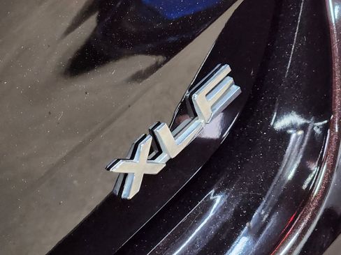 Used 2021 Toyota Highlander XLE FWD image 26