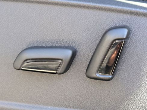 New 2026 Volkswagen Jetta SEL FWD image 24