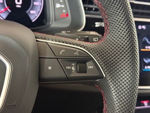 Used 2026 Audi Q8 Prestige w/ Prestige Package image 30