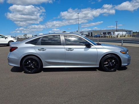 Used 2025 Honda Civic Sport image 7