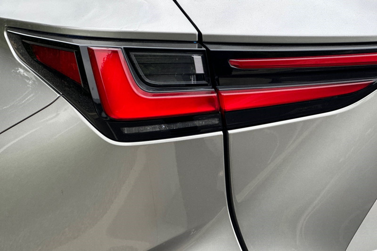 Certified 2025 Lexus NX 350h AWD w/ Cold Area Package image 30