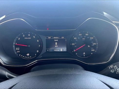 Used 2023 Chevrolet TrailBlazer LT FWD image 9