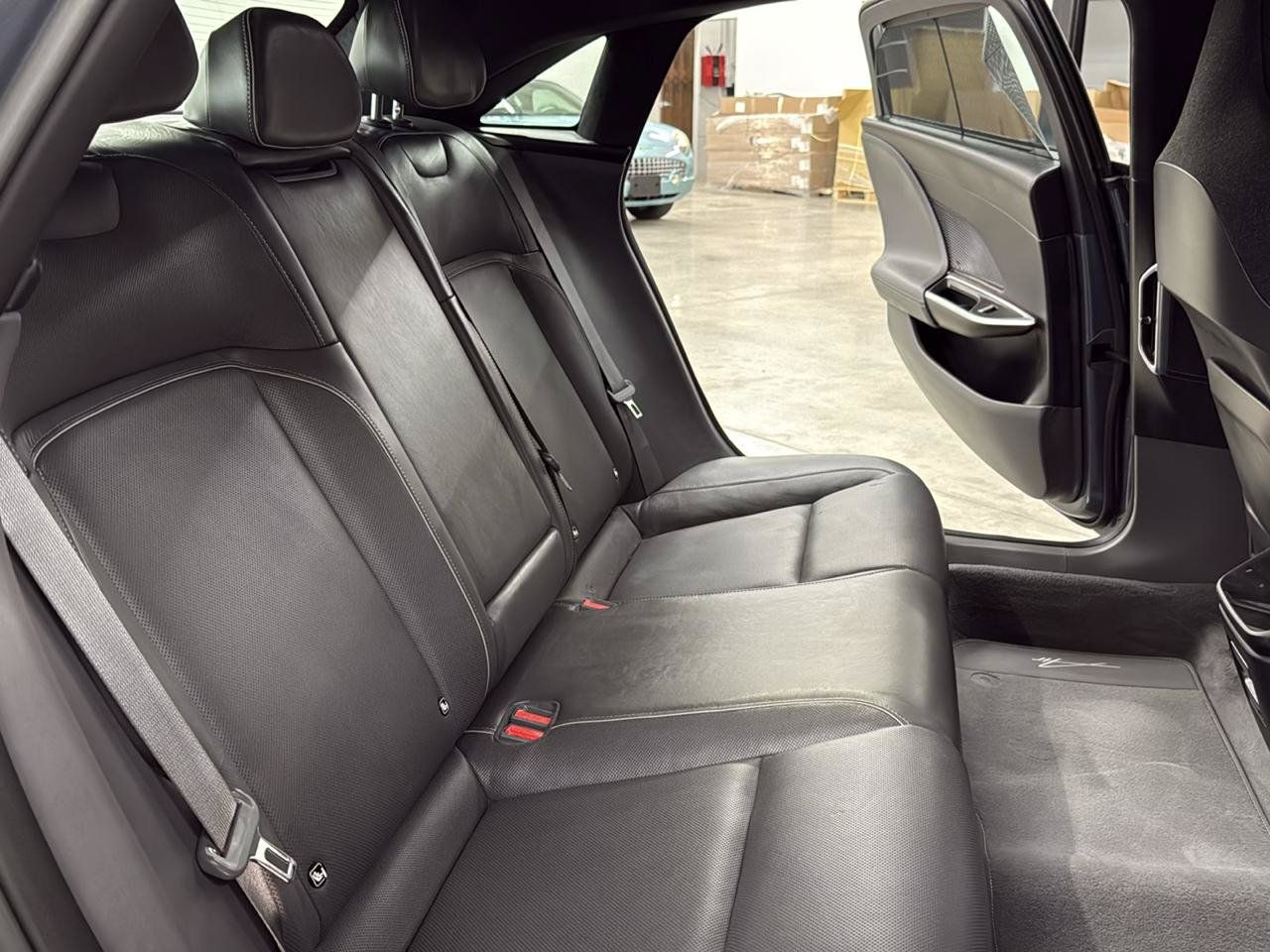 Used 2025 Lucid Air Touring AWD/4WD image 15