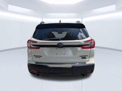 Used 2023 Subaru Ascent Onyx Edition AWD/4WD image 5