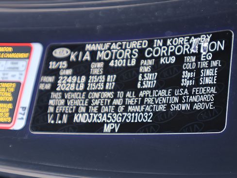 Used 2016 Kia Soul ! FWD image 25