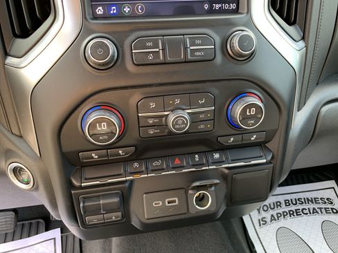 Used 2019 Chevrolet Silverado 1500 LT w/ All-Star Edition RWD image 26