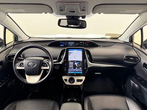 Used 2019 Toyota Prius Prime Advanced image 14