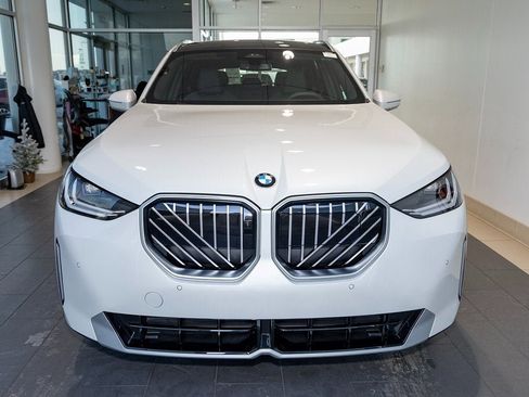 New 2026 BMW X3 xDrive30 w/ Premium Package image 2