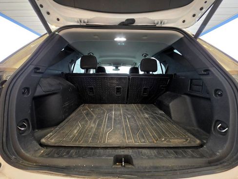 Used 2022 Chevrolet Equinox LT FWD image 6