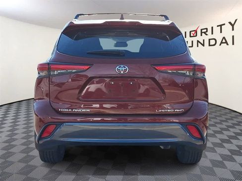 Used 2021 Toyota Highlander Limited image 5