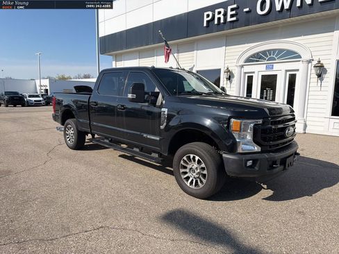 Used 2022 Ford F250 Lariat w/ Lariat Ultimate Package AWD/4WD image 3