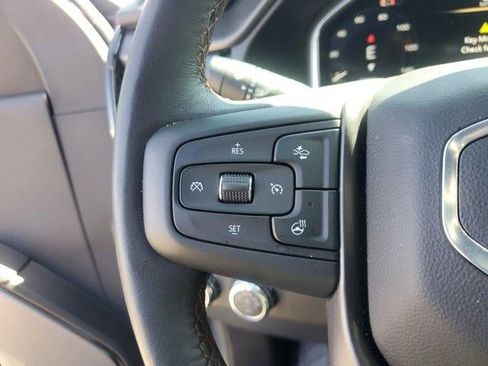 Used 2026 GMC Sierra 2500 AT4X image 21