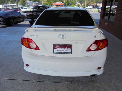 Used 2010 Toyota Corolla S FWD image 4