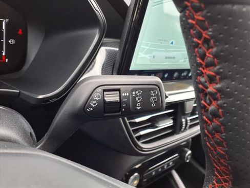 Used 2024 Ford Escape ST-Line w/ Tech Pack #1 image 25