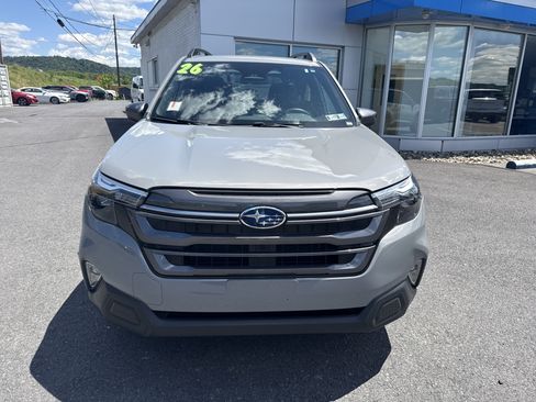 Used 2026 Subaru Forester Premium AWD/4WD image 8