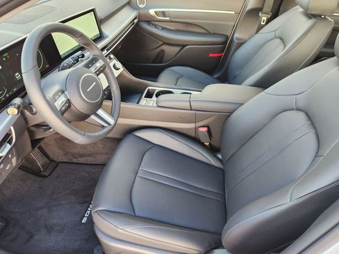 New 2026 Hyundai Sonata Limited FWD image 10
