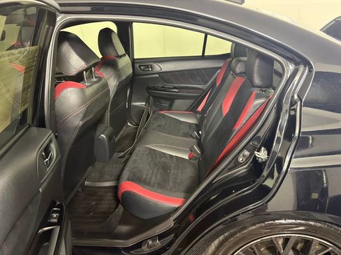Used 2019 Subaru WRX STI AWD/4WD image 27