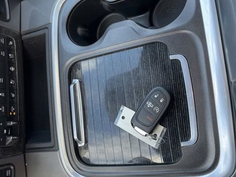 Used 2017 RAM 1500 Limited image 15