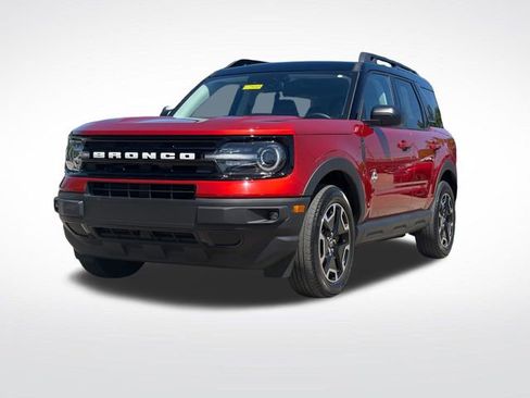 Used 2023 Ford Bronco Sport Outer Banks image 4