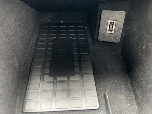 Used 2020 Lincoln Nautilus Reserve image 14