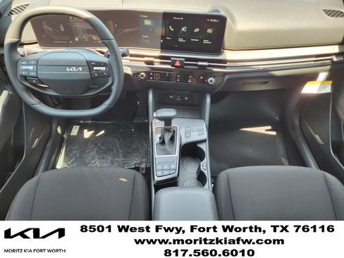 New 2026 Kia Sportage LX FWD image 18