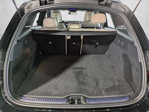 Certified 2025 Mercedes-Benz GLC 300 image 7