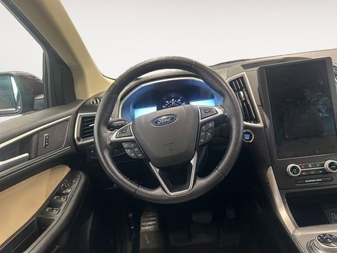 Used 2021 Ford Edge SEL w/ Convenience Package AWD/4WD image 12