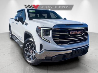 Used 2022 GMC Sierra 1500 SLT w/ SLT Premium Package
