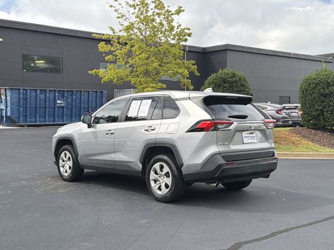 Used 2023 Toyota RAV4 LE FWD image 14