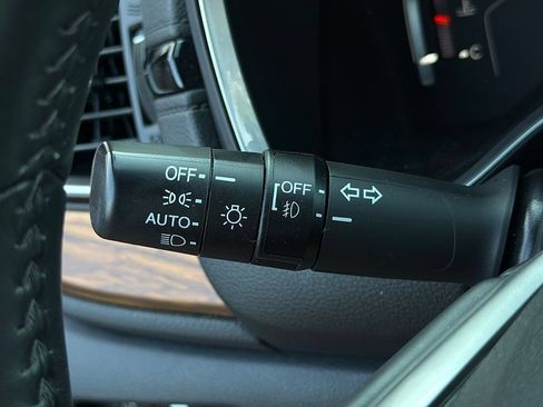 Used 2022 Honda CR-V EX-L image 21