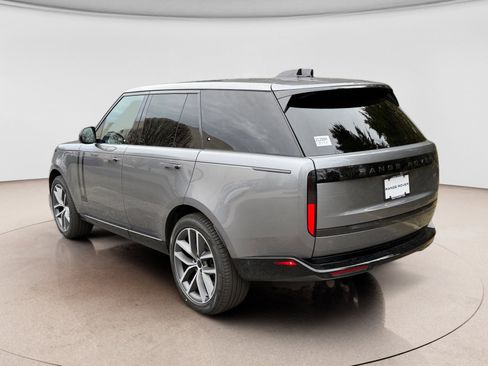 New 2026 Land Rover Range Rover SE AWD/4WD image 3