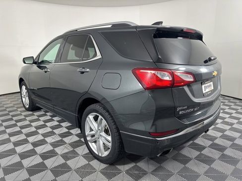 Used 2018 Chevrolet Equinox Premier image 6