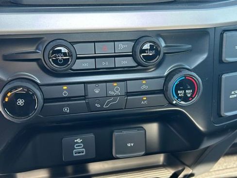 New 2025 Ford F550 4x4 Regular Cab Super Duty image 15