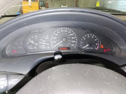 Used 2004 Chevrolet Cavalier Sedan w/ Preferred Equipment Group FWD image 38