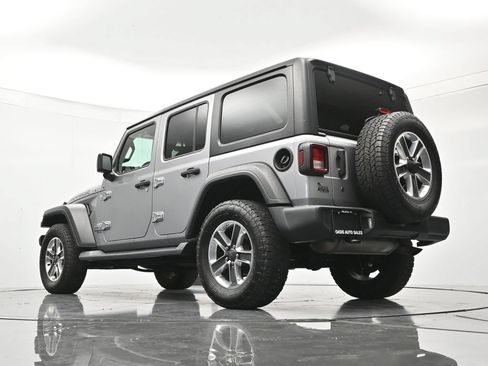 Used 2019 Jeep Wrangler Unlimited Sport w/ Technology Group AWD/4WD image 42