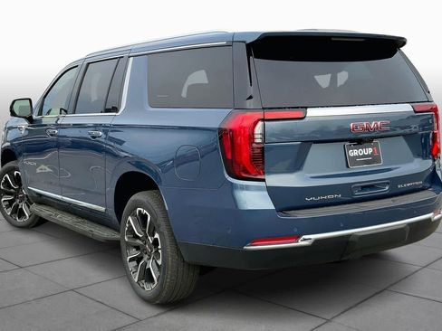 New 2026 GMC Yukon XL Elevation w/ Elevation Premium Package RWD image 12
