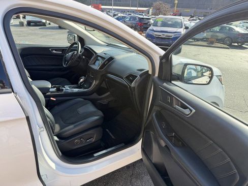 Used 2016 Ford Edge Sport image 17