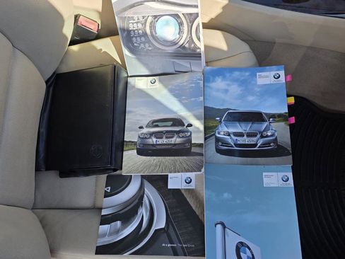 Used 2009 BMW 328i xDrive Coupe image 24