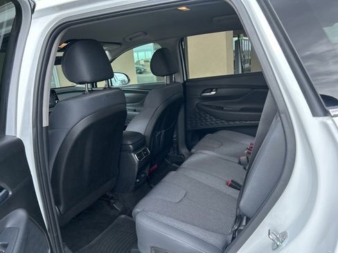Certified 2022 Hyundai Santa Fe SEL image 9