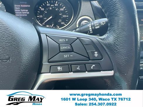 Used 2018 Nissan Rogue SL FWD image 28
