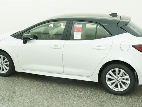 New 2026 Toyota Corolla SE image 4