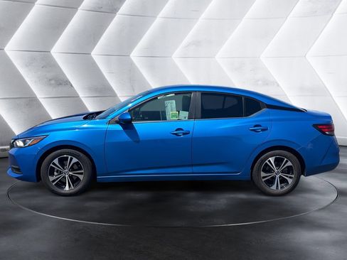 Used 2023 Nissan Sentra SV FWD image 2