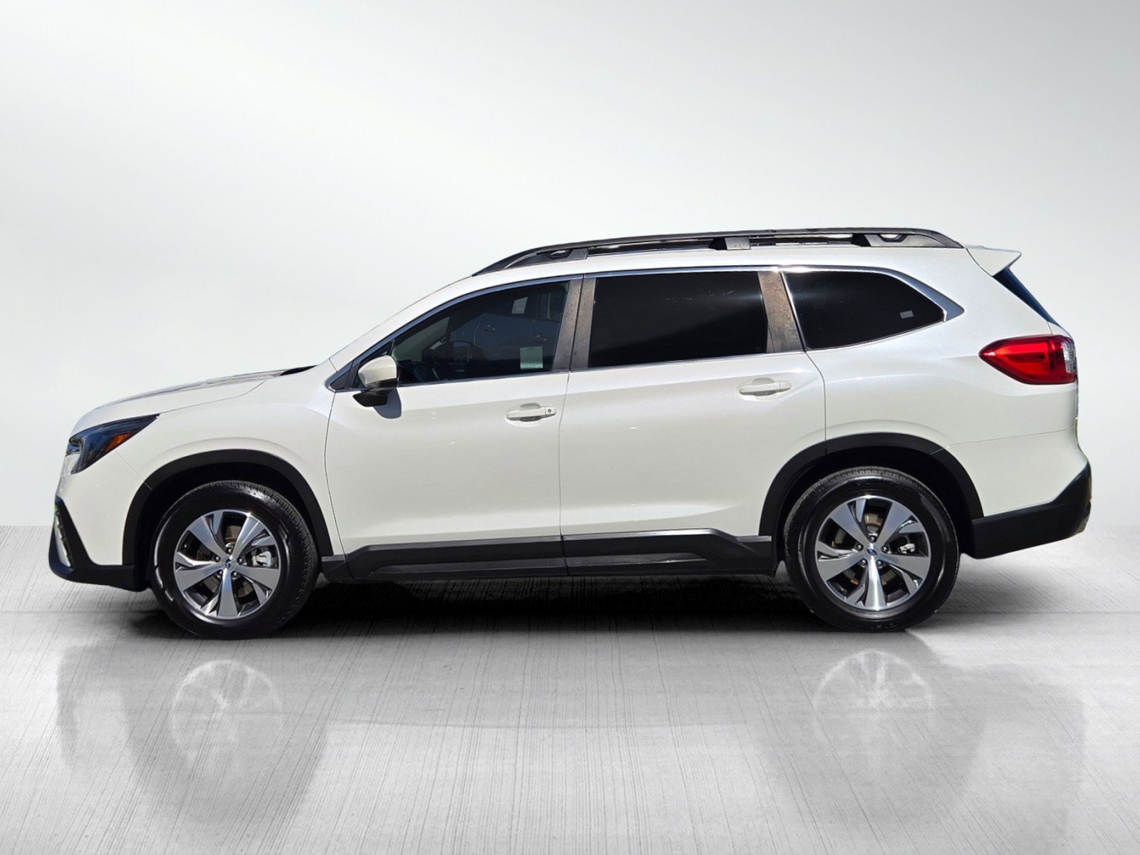 Used 2025 Subaru Ascent Premium AWD/4WD image 7