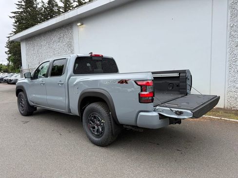 New 2026 Nissan Frontier PRO-4X w/ Pro Premium Package AWD/4WD image 11