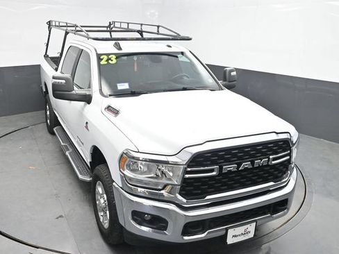 Used 2023 RAM 2500 Big Horn w/ Level 1 Equipment Group AWD/4WD image 27