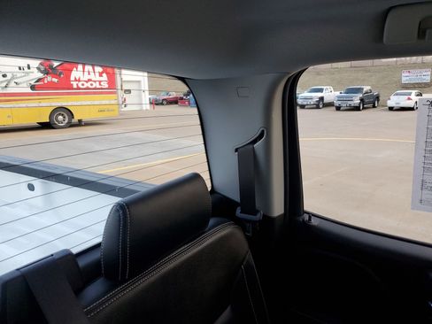 Used 2018 Chevrolet Silverado 1500 LT w/ All Star Edition image 15