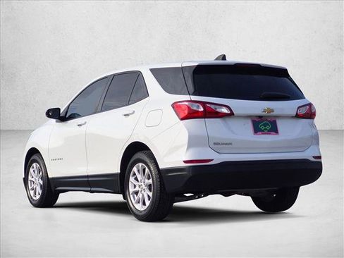 Used 2021 Chevrolet Equinox LS FWD image 8